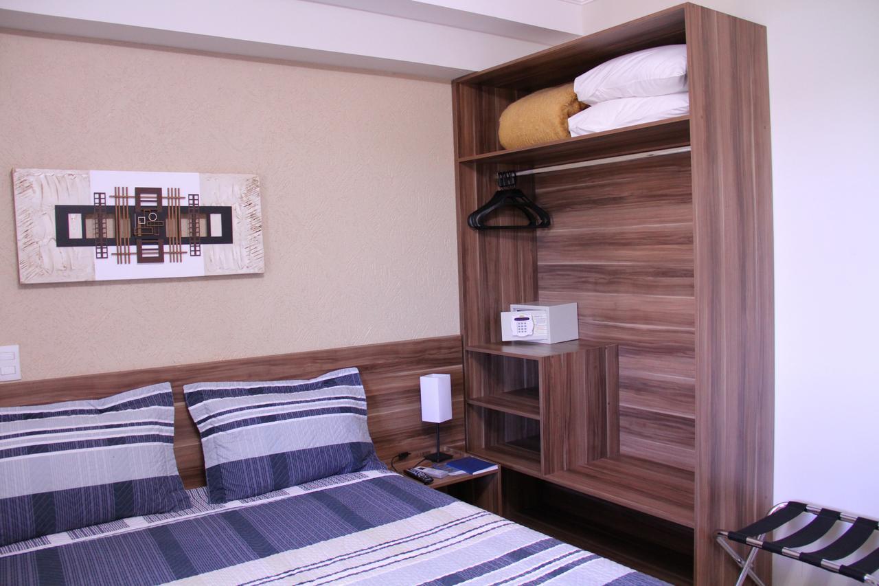 Beira Lago Palace Hotel Morrinhos  Экстерьер фото